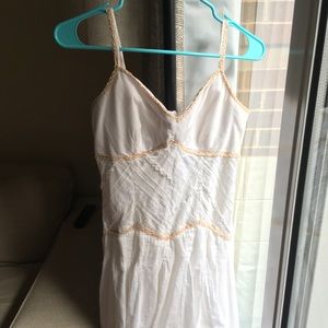 COCO & tashi White Dress w/ spaghetti straps